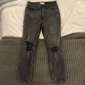 Abercrombie The Skinny High Rise Jean